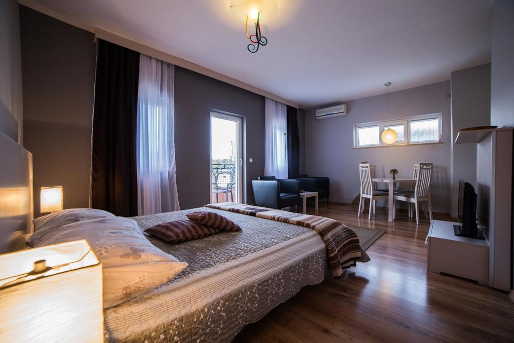 Villa Lugano 로비니 외부 사진