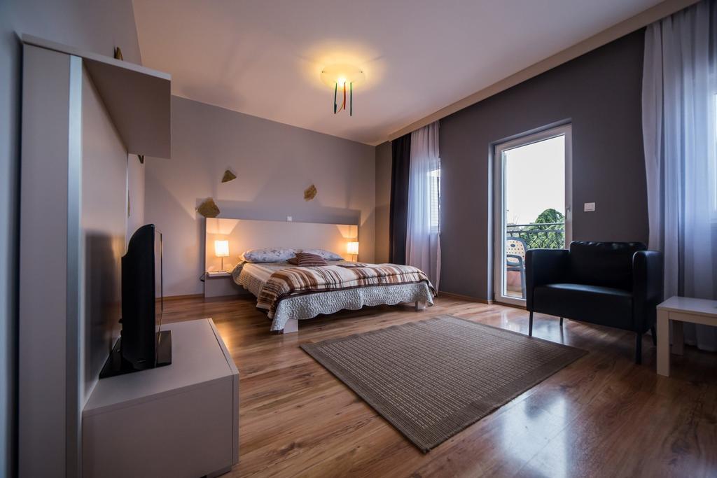Villa Lugano 로비니 외부 사진